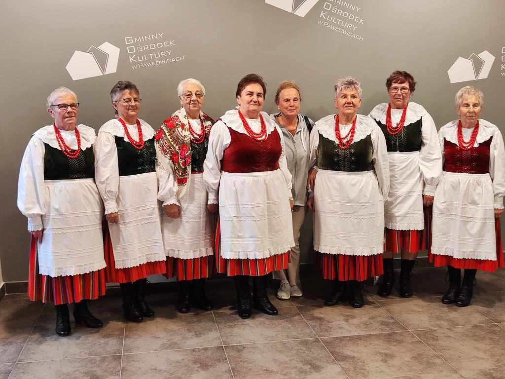 ,,Złoty Talizman”. Zespół Śpiewaczy ,,Naramianki” w Pawłowicach