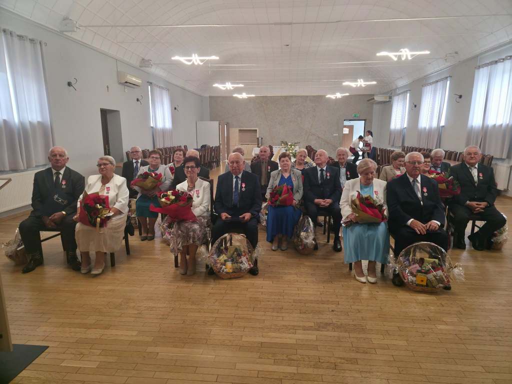 Galewice. Pół wieku razem. Uhonorowano małżeńskich jubilatów